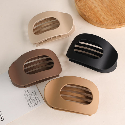 Headrest-Friendly Flat Hair Clips