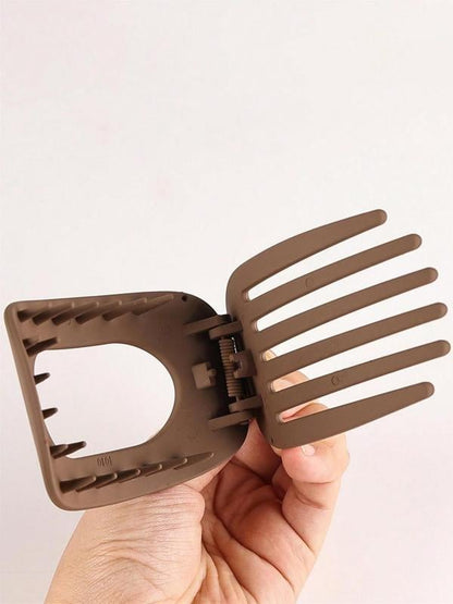 Headrest-Friendly Flat Hair Clips